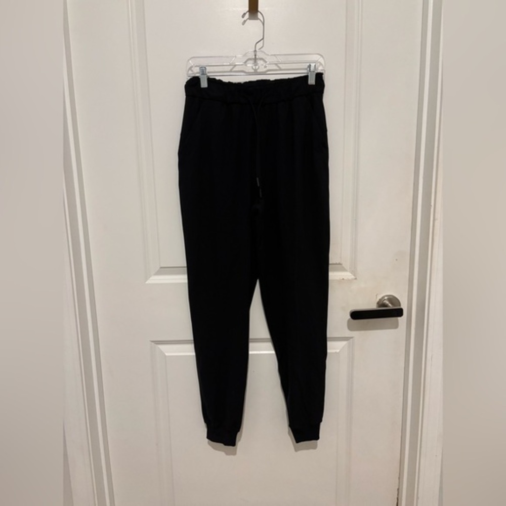 Lululemon | Keep Moving Jogger black | NWOT